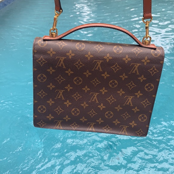 Authentic Preowned Louis Vuitton Mono Shoulder Bag - Picture 6 of 14